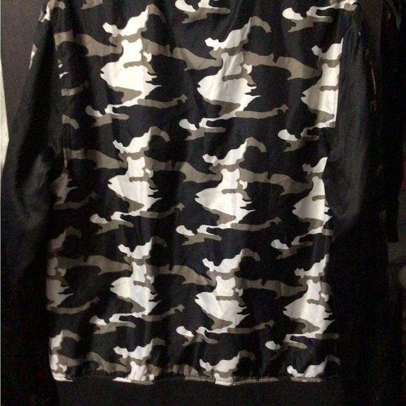 Camo Jacket - Picture 5 of 14